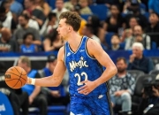 开运体育入口-包含老鹰力克黄蜂，赢得三连胜的词条