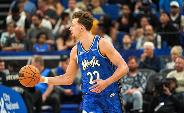 包含老鹰力克黄蜂,赢得三连胜的词条 包含老鹰力克黄蜂,赢得三连胜的词条