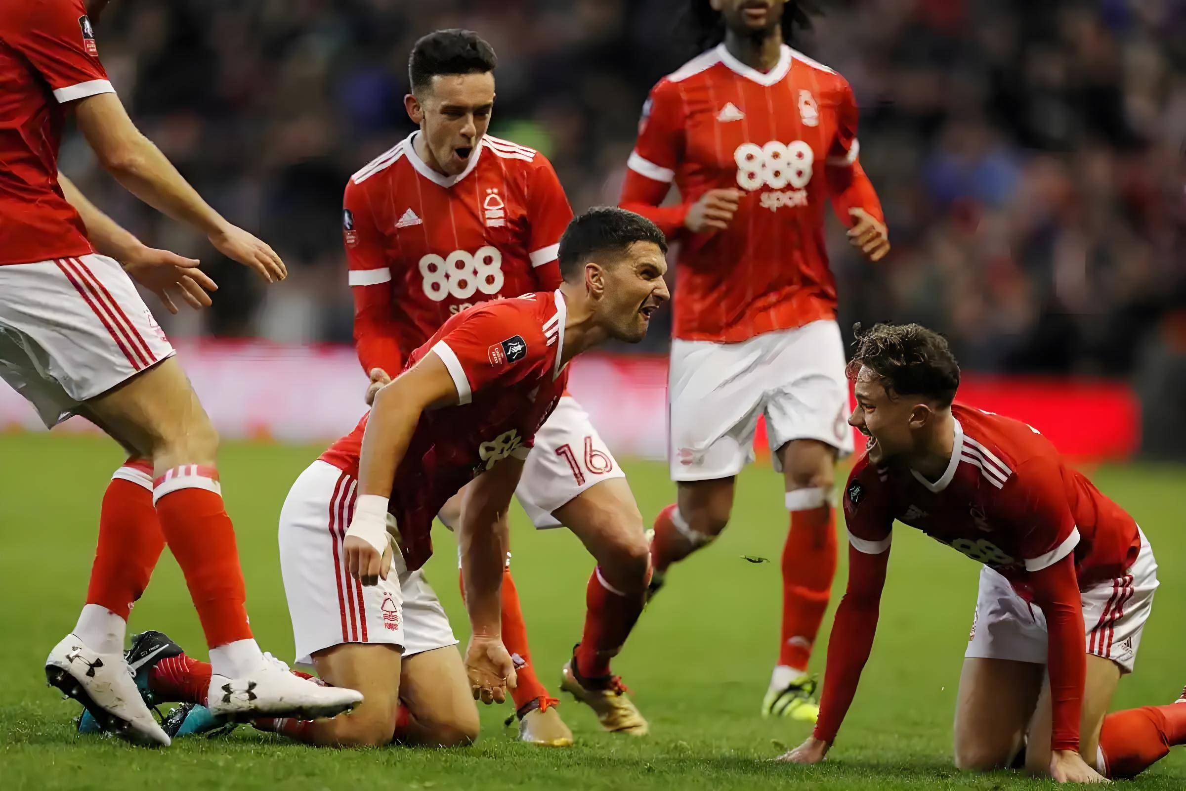 埃弗顿客场挑战西汉姆联,争取三分的简单介绍 埃弗顿客场挑战西汉姆联,争取三分的简单介绍