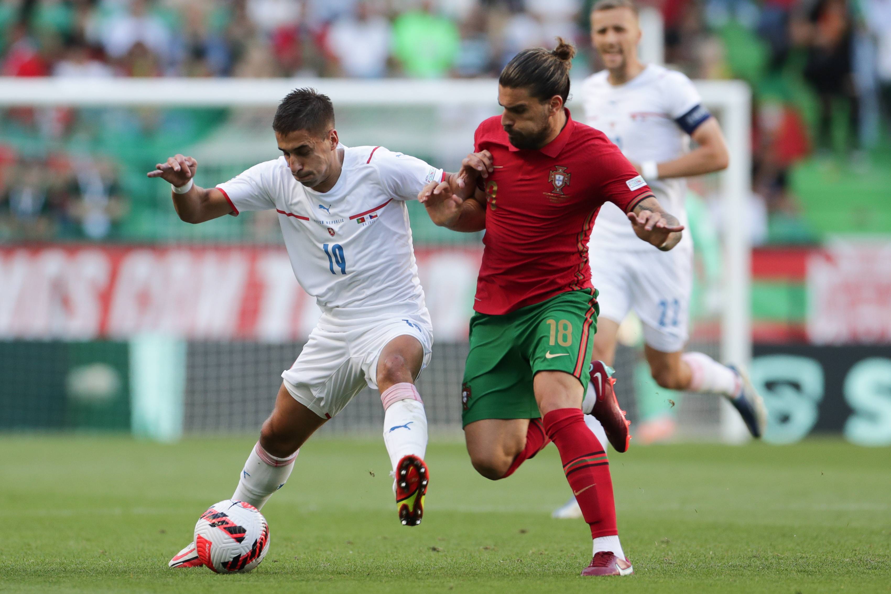 捷克击败立陶宛,晋级欧洲杯正赛 捷克击败立陶宛,晋级欧洲杯正赛