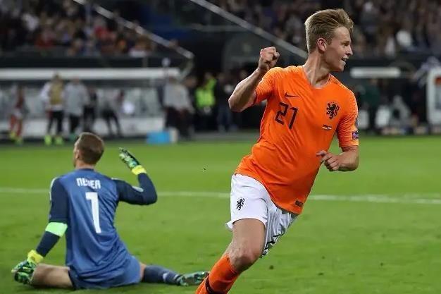 荷兰遭遇捷克困扰欧预赛前景蒙上阴影