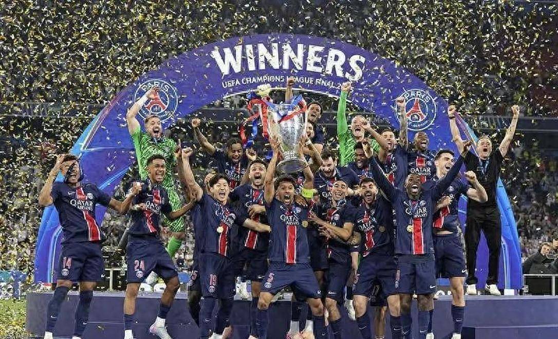 关于巴黎圣日耳曼主场大获全胜,继续领跑法甲的信息 关于巴黎圣日耳曼主场大获全胜,继续领跑法甲的信息