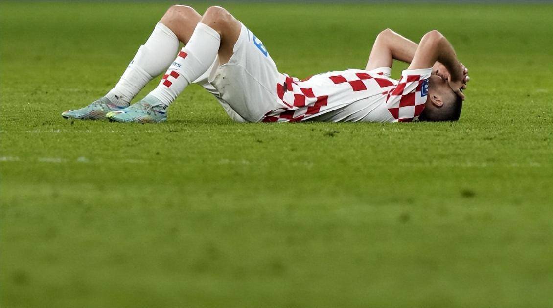 白俄罗斯女足队斩获殿军称号 白俄罗斯女足队斩获殿军称号