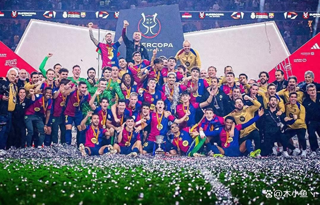 梅西领衔入围欧洲杯最佳阵容 梅西领衔入围欧洲杯最佳阵容